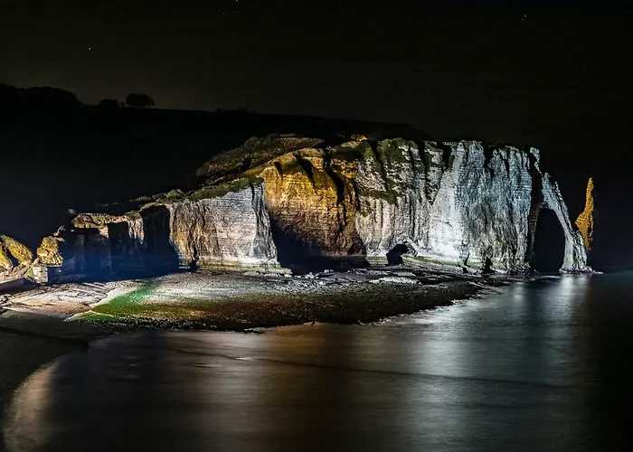 Les Charmes Du Bosquet Parc D'amour Et Nature Parking Prive Securise